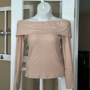 Bohme Top Off the Shoulder